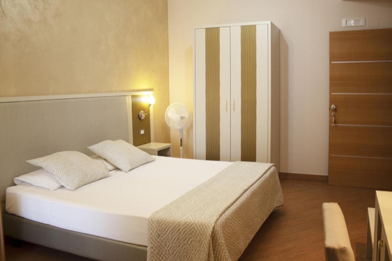 Affittacamere Certe Notti Sala Consilina Buitenkant foto
